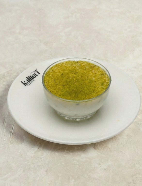 FISTIKLI ALAÇATI MUHALLEBİSİ