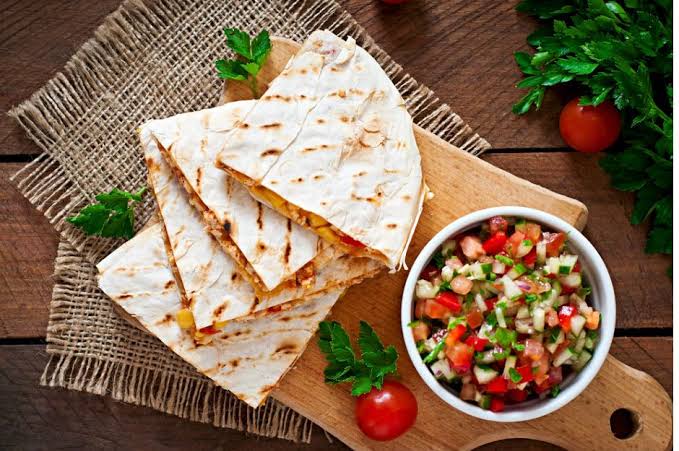 GURME QUESADILLA